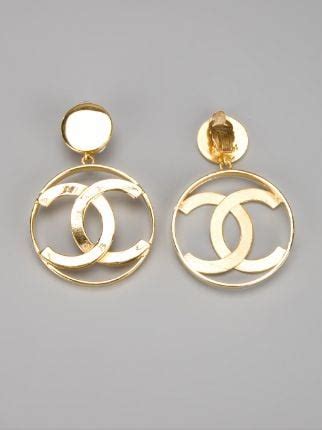 chanel örhängen vintage|farfetch Chanel earrings.